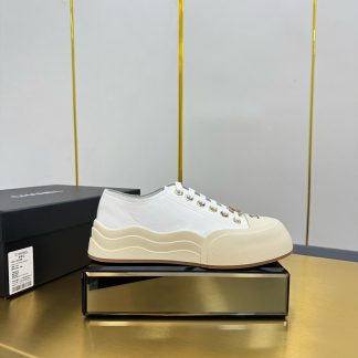 Chanel 2025 biscuit shoes white leather versatile fashion casual sports shoes