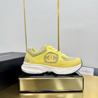 Chanel men's and women's couple's yellow and green classic sports casual dad shoes