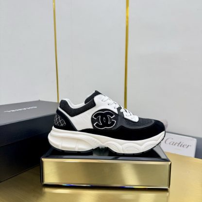Chanel men's and women's couple's black and white classic breathable casual dad shoes