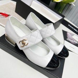 Chanel early spring new white round pointed toe small leather shoes heel height 2.5cm
