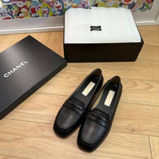 Chanel autumn and winter four seasons retro style small round head black loafers