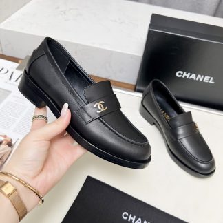 Chanel Fall/Winter Black Retro Loafers