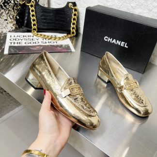 Chanel Early Spring Dance Shoes Series Small Round Head Gold Loafers Heel Height 3cm