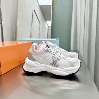 Louis Vuitton Run 55 sneakers