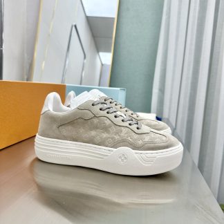 Louis Vuitton platform casual sneakers