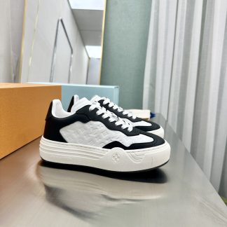 Louis Vuitton platform casual sneakers