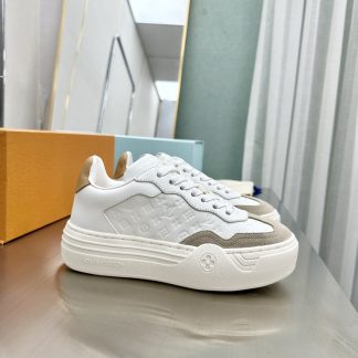 Louis Vuitton platform casual sneakers