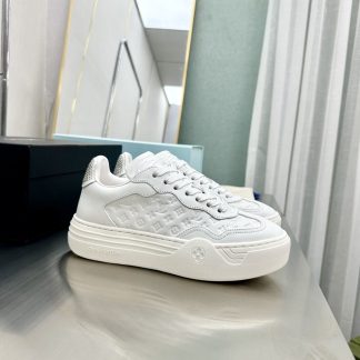 Louis Vuitton platform casual sneakers