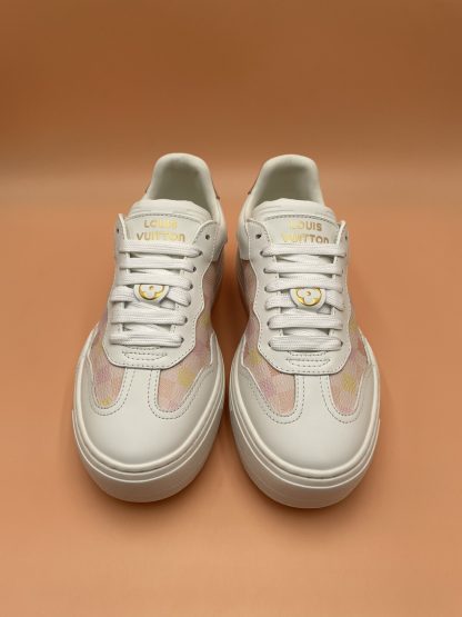 Louis Vuitton casual all-match sneakers