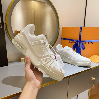 Louis Vuitton's popular skateboard shoes