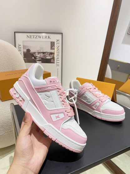 Louis Vuitton's popular skateboard shoes
