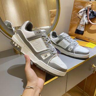 Louis Vuitton's popular skateboard shoes