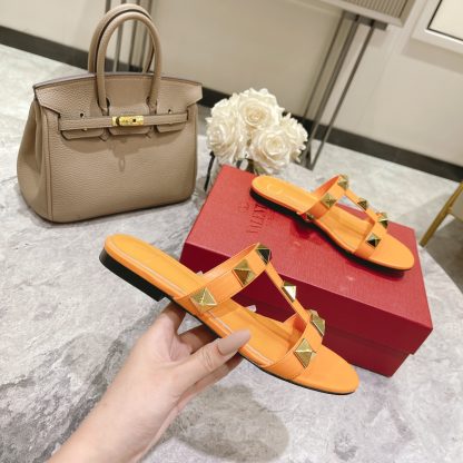 VALENTINO studded sandals - Image 2