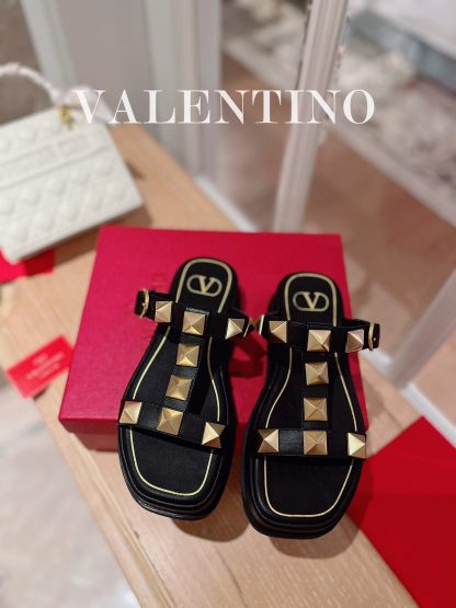 VALENTINO Studded Metal Element Thick-soled Sandals