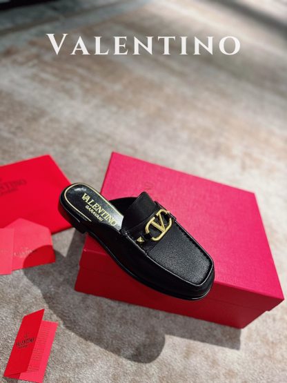 VALENTINO Fashion V Buckle Metal Element Open-Toed Sandals - Image 2