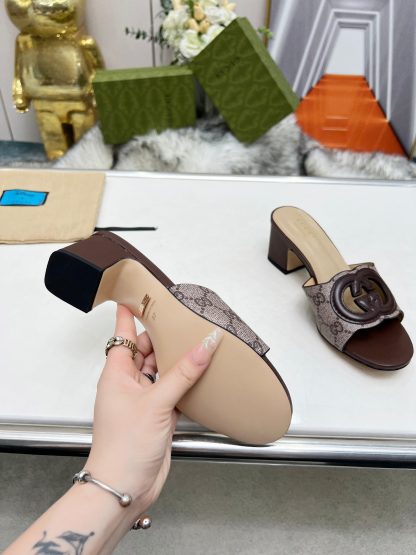 Gucci platform slippers - Image 2