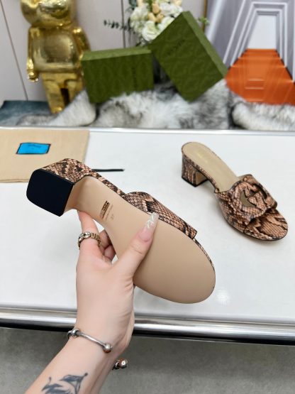 Gucci platform slippers - Image 2