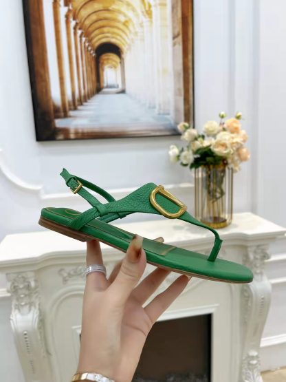 VALENTINO fashionable and versatile thong sandals - Image 2