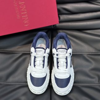 VALENTINO low-top calfskin sneakers