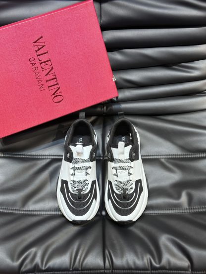 VALENTINO Classic Casual Sneakers
