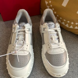 VALENTINO refined couple's casual shoes
