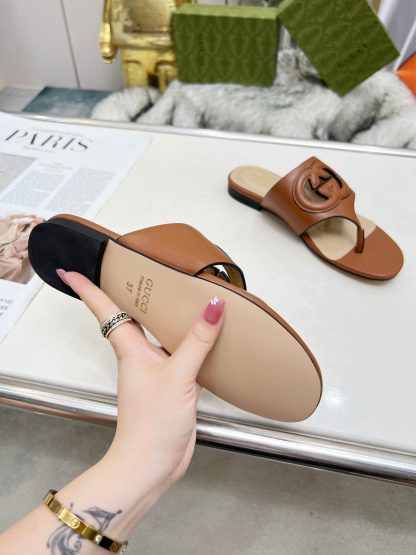Gucci flip flops - Image 2
