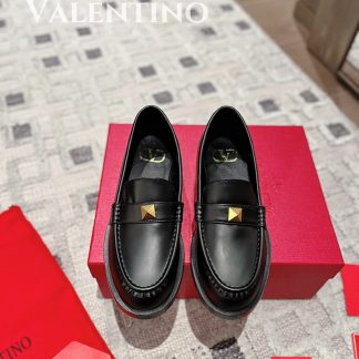 VALENTINO Rivet Decorated Simple Versatile Casual Shoes