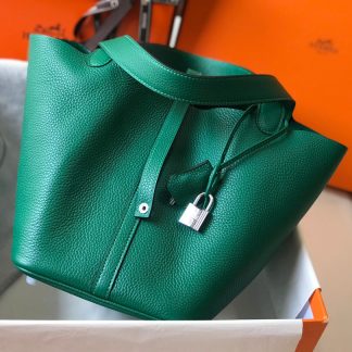 Hermès Emerald Lightweight, Wear-Resistant and Waterproof Cowhide Handbag