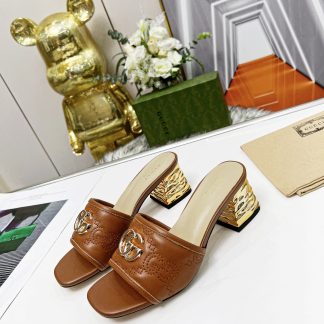 Gucci classic buckle slippers