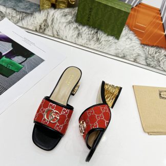 Gucci classic buckle slippers