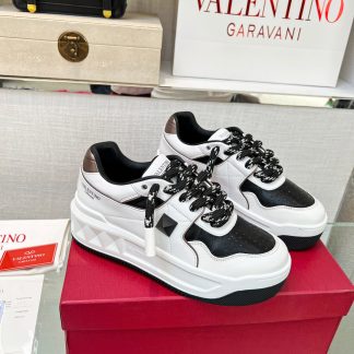 VALENTINO stylish couple thick strap shoes casual shoes