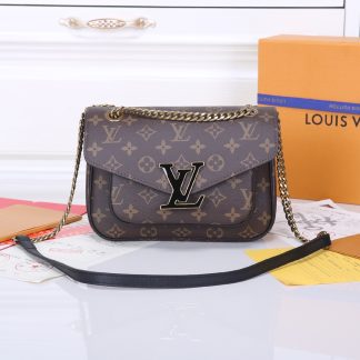 Louis Vuitton NEW CHAIN ​​BAG Chain bag