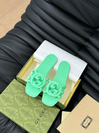Gucci classic double G upper beach jelly shoes