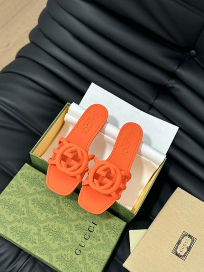 Gucci classic double G upper beach jelly shoes