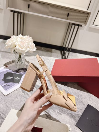 VALENTINO Simple Elegant Woven High Heels - Image 2