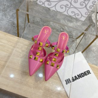 VALENTINO Gold Large Rivet Fashion High-end Sandals High Heels