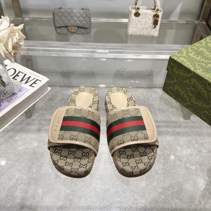 Gucci Unisex G Slippers