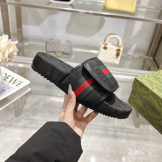 Gucci Unisex G Slippers