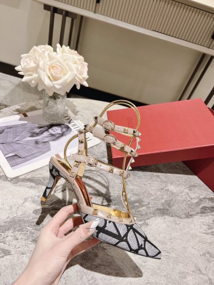 VALENTINO classic gold rivet temperament high heels - Image 2