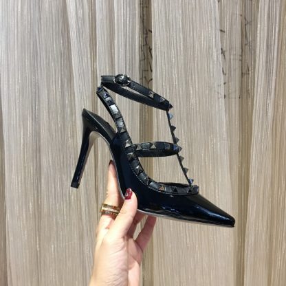 VALENTINO classic studded high heels - Image 2