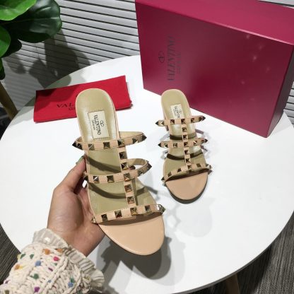 VALENTINO exquisite rivet sandals high heels - Image 2