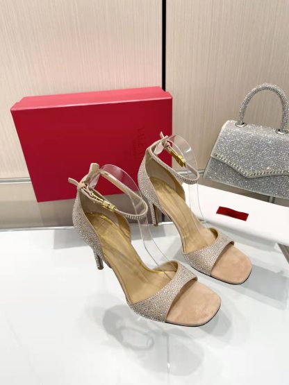 VALENTINO exquisite diamond-studded high heels