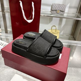 Gucci Women's New GG Platform Slide Sandals