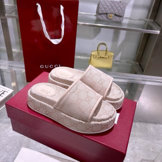 Gucci Women's New GG Platform Slide Sandals