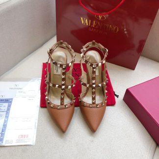 VALENTINO Litchi leather series elegant high heels