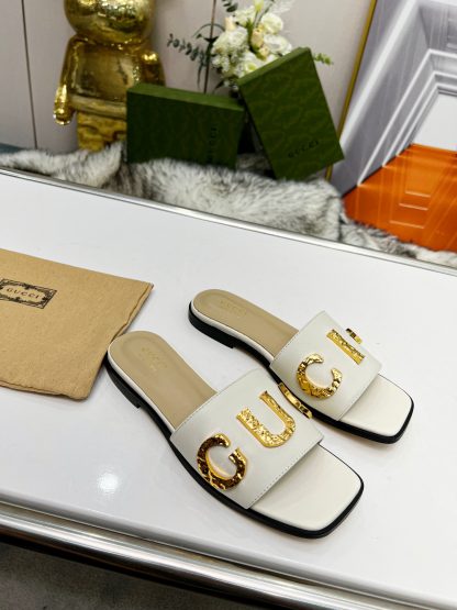 Gucci women's flat slippers