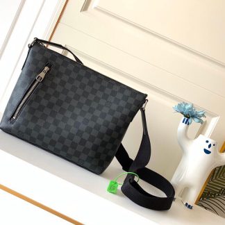 Louis Vuitton n41211 black leather bag