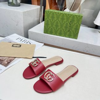 Gucci women's flat slippers