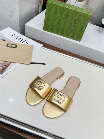 Gucci women's flat slippers