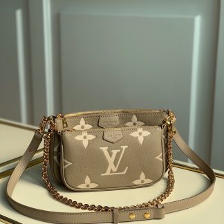Louis Vuitton multi pochette accessories Bag